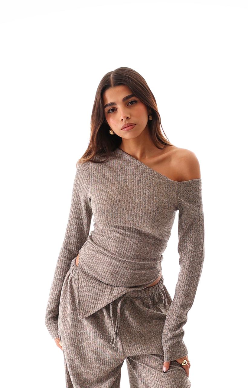 Asymmetric Ribbed Top